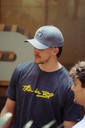 GORRA - AMARELA GREY
