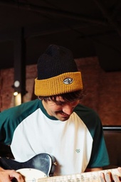 [119215060] GORRO - COMBI